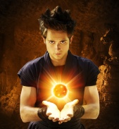 Justin Chatwin interpreta a Goku personaje central de "Dragonball"